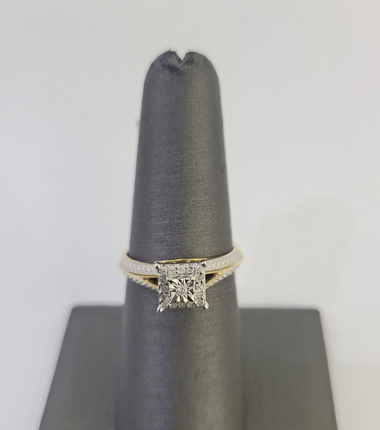 Real 10k Diamond Ladies Ring Yellow Gold Women Casual Genuine Wedding - GoldenlinQ
